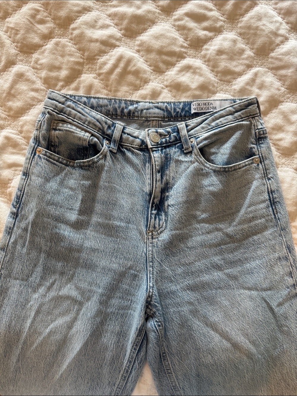 Vero Moda High-Rise Wide Leg Jeans